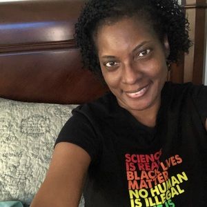 Meet your Posher, Denyse